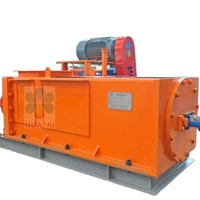 Automatische Nieuwe Huatai 10T/H Industriële Palmoliemolenplant verwerkt palmboomscheuten tot geraffineerde palmolie door middel van hydraulische dubbele schroefpersing.