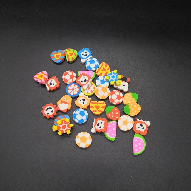 Wholesale 1Inch 28 32mm Capsule Classic Toys Mini Cute Animal Rubber Eraser Pencil Different Shapes Colorful Small Toys for Kids