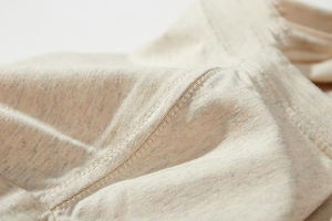 T-shirt à manches courtes 100% coton à col rond de couleur beige personnalisable pour hommes avec le meilleur prix d'usine du Bangladesh - Product Image 6