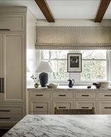 Ensemble de meubles de cuisine modulaires en MDF peint, design moderne et personnalisé en forme de L, pour appartements et chambres, avec design graphique.