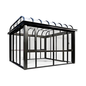Véranda extérieure en aluminium et verre sur mesure, design moderne, imperméable, avec toit polygonal pour cour - Product Image 2