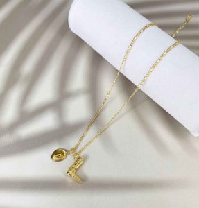Collar con Colgante de Sombrero y Botas de Vaquero para Mujer, Chapado en Oro de 18k, Cadena de Acero Inoxidable Estilo Occidental - Product Image 2