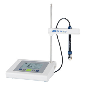 เครื่องวัดค่า pH ในห้องปฏิบัติการมาตรฐาน Mettler Toledo Fe28 พร้อมอิเล็กโทรด Le438 แบบพกพา รุ่น F2 - Product Image 3