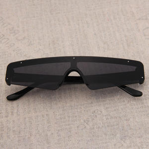 Lunettes de soleil triangulaires exclusives transfrontalières à monture étroite pour femmes, roses, sans monture, protection UV400, monture PC, pare-soleil de classe 2 - Product Image 2