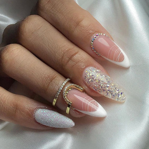 <span class=keywords><strong>Uñas</strong></span> <span class=keywords><strong>Postizas</strong></span> Semimanuales al Por Mayor a Bajo Precio, Color Rosa Rubor, Estilo Francés a Rayas <span class=keywords><strong>con</strong></span> Perlas y Diamantes - Product Image 4