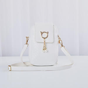 <span class=keywords><strong>Sac</strong></span> bandoulière tendance pour téléphone, <span class=keywords><strong>sac</strong></span> pour femme en gros, nouveau <span class=keywords><strong>sac</strong></span> à la mode pour femme 2026, porte-monnaie, mini <span class=keywords><strong>sac</strong></span> tissé. - Product Image 1