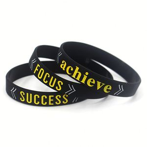 Bracelet de sport en silicone souple et élastique personnalisé, étanche, avec logo gravé, bracelets en caoutchouc, bracelet en silicone gravé - Product Image 1