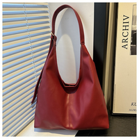 Sac à bandoulière rétro tendance style coréen élégant sac fourre-tout sous le bras à la mode sac pour femme 2025