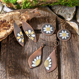 Boucles d'oreilles pendantes en alliage de cuivre plaqué bronze antique, style vintage pour femmes - Product Image 1
