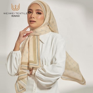 <span class=keywords><strong>Foulard</strong></span> Imprimé Ethnique Style Voile en Coton pour <span class=keywords><strong>Femme</strong></span> Musulmane - Vente en Gros - Product Image 2