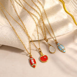 Collar de acero inoxidable personalizado, serie deportiva a la moda, chapado en oro de 18 quilates, con colgante de pelota de tenis de mesa para mujer. - Product Image 2