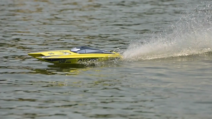 2.4G Remote Control Boat - 60KM/H Fast Electric Racing Boat for