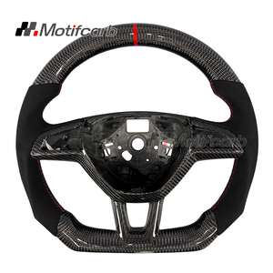 Volante deportivo personalizado de fibra de carbono para Skoda Octavia RS VRS Kodiaq Superb Rapid Kamiq Fabia Karoq Scout 2013-2020 - Product Image 1