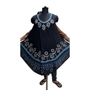 Robe mi-longue imprimée en tissu batik bohème - Product Image 2
