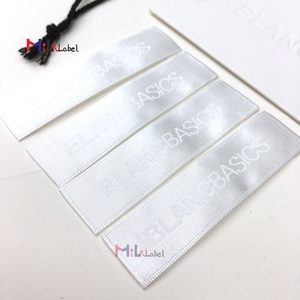 Bán Buôn Tùy Chỉnh Nhãn Hiệu Riêng Quần Áo Nhãn Thiết Kế Logo Quần Áo Tagger Nhãn Satin Với End-Fold Quần Áo Tag - Product Image 2