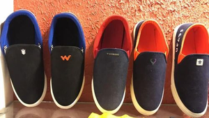 Etiqueta adhesiva troquelada con logotipo personalizado para calzado, zapatillas, gorras, bolsos, sombreros y tela, de transferencia en frío para ropa - Product Image 4