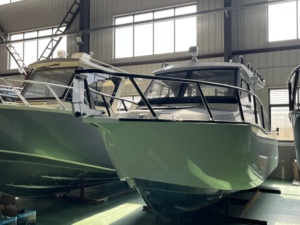 Yate de Lujo de 7.5m (25 pies) con Casco de Aluminio Soldado, Diseño en V Profunda, para Cruceros, Pesca Deportiva, Alta Velocidad, Entretenimiento y Ocio - Product Image 3