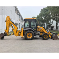 Chargeuse-pelleteuse d'occasion JCB 3CX d'origine britannique en excellent état, excavatrice sur roues à prix abordable