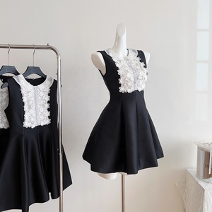 Robe courte sans manches à <span class=keywords><strong>col</strong></span> <span class=keywords><strong>Claudine</strong></span> en dentelle française taille haute - Product Image 3