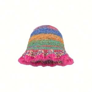 Chapeau Bob en Crochet Fait Main 2025 – Chapeau d'Hiver Coloré Style Y2K avec Bord Volanté – Chapeau de Carnaval Tricoté - Product Image 1
