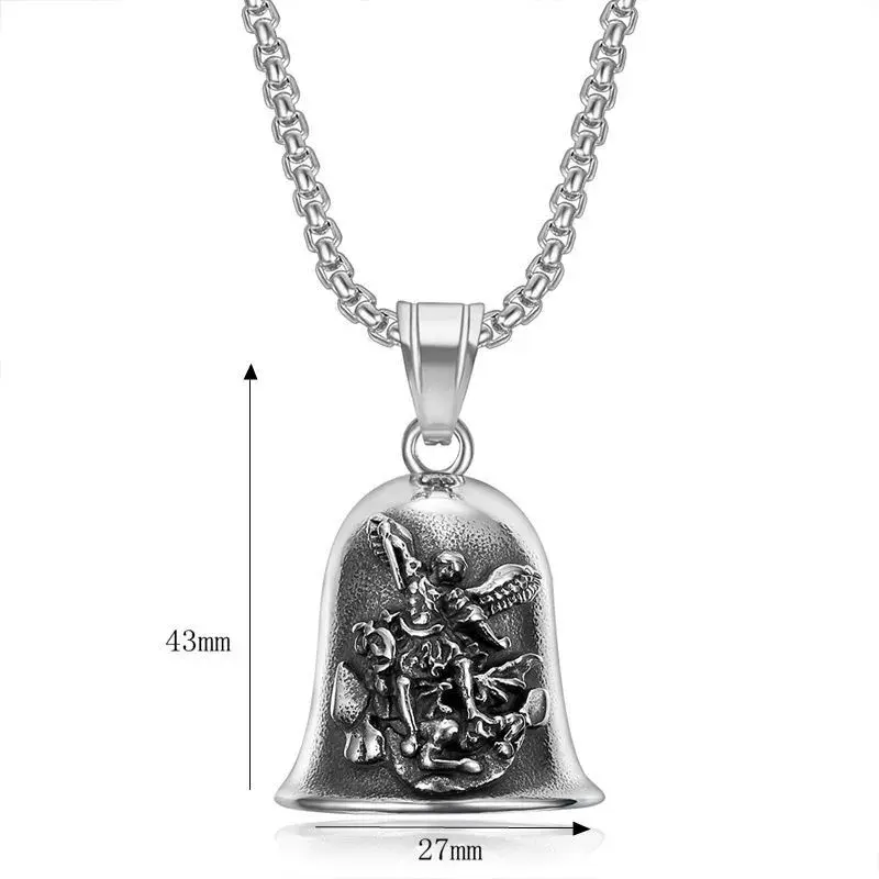 pendentif en argent uniquement