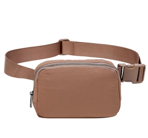 Riñonera Unisex Personalizable con Cinturón Ajustable, Cierre de Cremallera, Formato Cuadrado, Bandolera con Patrón de Letras, Venta al por Mayor - Product Image 4