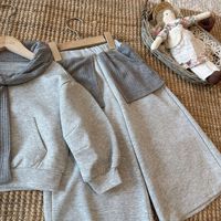Ensemble décontracté coréen deux pièces pour filles : haut cape et pantalon large – Tenue pour enfants