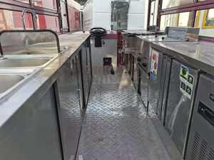 Camion de restauration mobile OEM personnalisé avec cuisine complète pour snacks et frites, chariot de cantine de rue mobile à vendre - Product Image 5