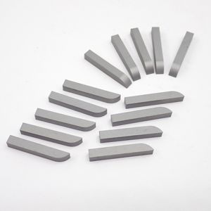 Pointes en carbure de tungstène brasées 20*3.5*2mm YG6/YG8, personnalisation OEM <span class=keywords><strong>pour</strong></span> outils de tournage CNC - Product Image 4