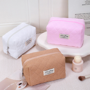 Dames Quilten Geruite Potloodzak Grote Opslag Rits Sluiting Katoen Cosmetische Tassen Brief Print Wafel Make-Up Tas Voor Vrouwen - Product Image 1