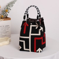 Nouvel Arrivage Sac Fourre-tout Tricoté à Carreaux Tressé Durable Multi-usages avec Poignée Anneau Métallique et Corde pour Femmes Tendance Street Style