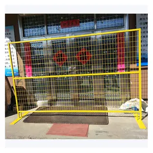 Pannelli di recinzione temporanei cancelli di recinzione rivestiti in Pvc per esterni cancelli per recinzione temporanea per cani