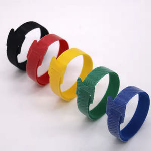 شعار قابل للتخصيص روابط كبل نايلون ملونة لخطاف عكسي ذاتي القفل وحزام حلقة مع مشبك - Product Image 3