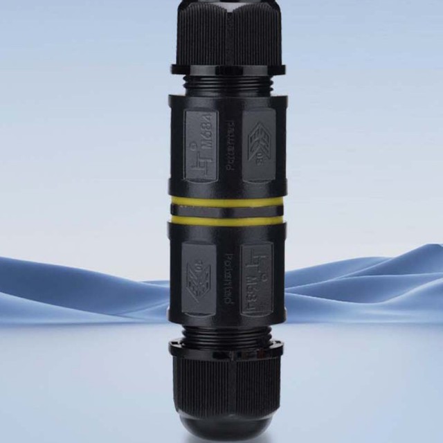 Industrial IP68 Waterproof Connector Cable Connection Connector