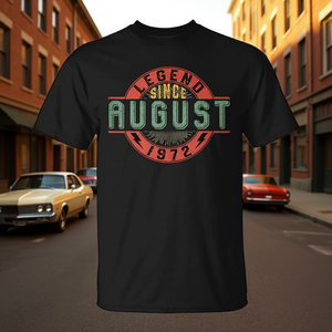 Camiseta retro vintage Legend Since August 1972, diseño unisex de corte clásico para hombre - Product Image 3