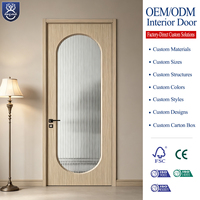 Cadre de porte de toilette d'hôtel personnalisé en MDF avec verre, ouverture manuelle, surface finie, imperméable, design moderne en bois
