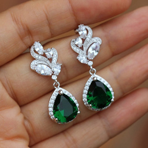Venta al por mayor todos los pendientes colgantes de moda baratos hechos a mano flor imitación plata oro joyería para mujeres lágrima Bisutería - Product Image 5