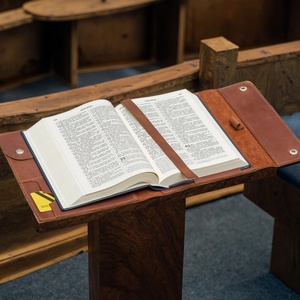 Boshiho - Estuche de Almacenamiento para Biblia, Simple, Cristiano, Duradero, Portátil, para Uso Diario, con Bolsillo con Cremallera, Asa y Cubierta de Cuero, 3 Modelos - Product Image 4