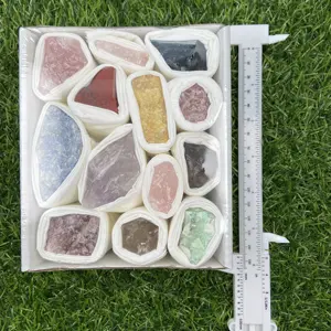 Hotsale Natuurlijke Genezende Kristallen Steen Ruwe Ruwe Edelsteen Minerale Exemplaren Doos Voor Cadeau