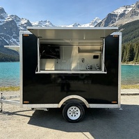 Remorque alimentaire mobile entièrement équipée, simple essieu, grande fenêtre de service, comptoir en acier inoxydable pour la restauration en extérieur
