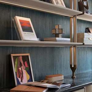 Gabinetes de Almacenamiento Modernos de Madera para Sala de Estar y Dormitorio, Diseño Personalizable para Apartamentos y Villas, Fabricados por Wooden Storage - Product Image 2