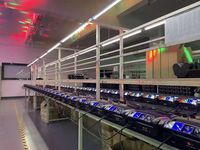 Luz Móvil LED RGBW de 8 Ojos con Efecto de Haz de Luz Tipo Araña para Escenario, DJ, Discoteca, Fiesta, Club, Envío Rápido desde Almacén de la UE Libre de Impuestos