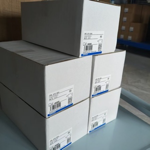 Módulo de Entrada de 16 Canales con Indicador LED para Control PLC, Terminal de Relé I/O G7TC-ID16 DC24V - Product Image 4