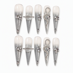 Faux ongles à presser dégradé argenté avec colle, pointes en feuille, strass et cristaux pour doigts - Product Image 1