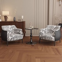 Nouveau canapé simple rétro, chaise de loisirs légère de style hôtelier français, table de réception et de négociation antique, combinaison métallique
