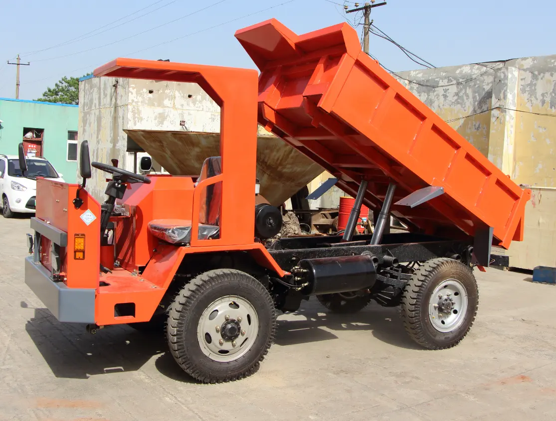 5000KG four wheel diesel engine cargo diesel tipper mining truck dumper