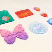 Usine personnalisé imprimé Transparent écologique acrylique porte-clés liquide ondulation pendentif avec Logo personnalisé artisanat en plastique