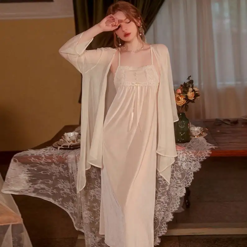 ชุดเดรสผ้าไหมสีขาวชุดนอนเซ็กซี่สำหรับเด็กผู้หญิงชุดนอนเซ็กซี่ลายลูกไม้สีขาวร้อนแรงใน X8578