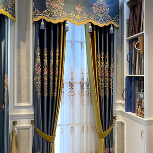 Tessuto per Tende Oscuranti di Lusso in Finta Seta Europea HD, Personalizzabile, Pronto all'Uso, Texture Jacquard in Velluto, Colore Nero - Product Image 4