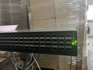 MSN4600-VS2FC MSN4600-VS2RC Mellanox Spectrum-3 QSFP56 พอร์ต 64*200GbE 2U อีเธอร์เน็ตเน็ตเวิร์ก AI สมาร์ทสวิตช์ SNMP QoS <span class=keywords><strong>Cumulus</strong></span> - Product Image 6